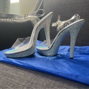 Pleaser Fabulicious Posing Heels Size 7 AB Stones 5” heel,  3/4” pf. Ankle Strap